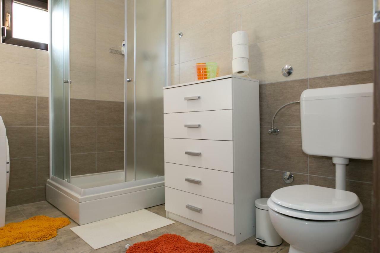 Apartman Lori Otočac Extérieur photo