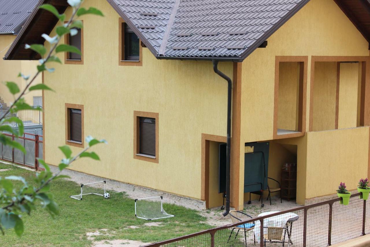 Apartman Lori Otočac Extérieur photo